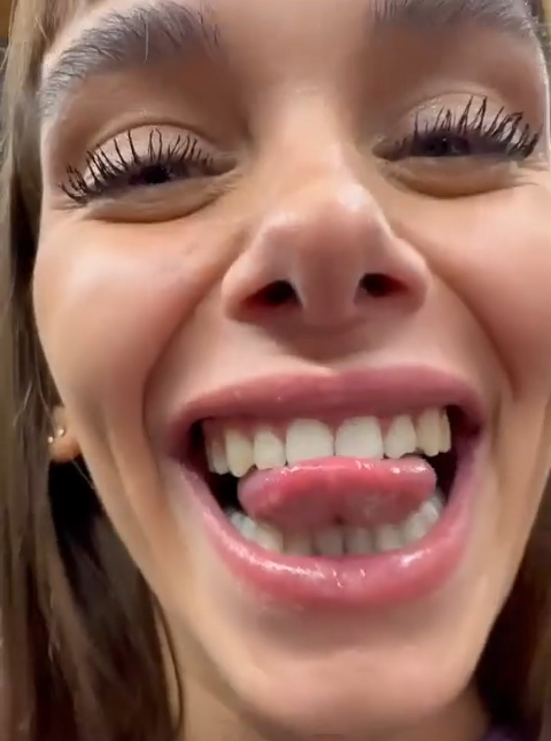 Siero GlorySmile Italia - 2 minuti per un sorriso effetto wow, più sano e luminoso